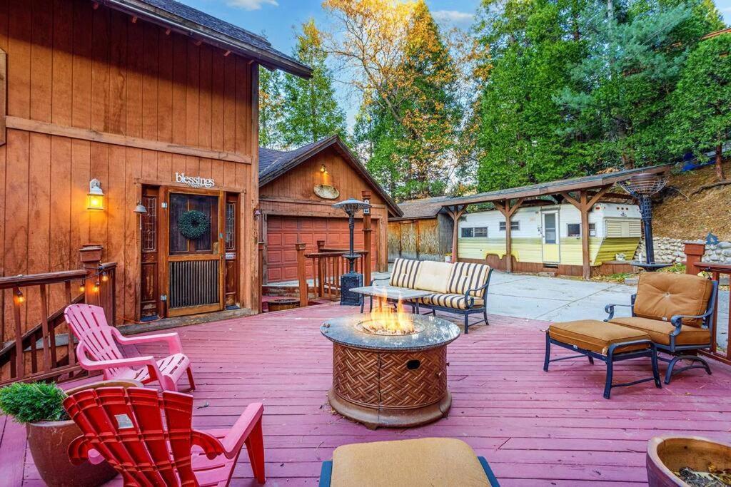 Crestline Lakeview 3-Story Winter Home מראה חיצוני תמונה